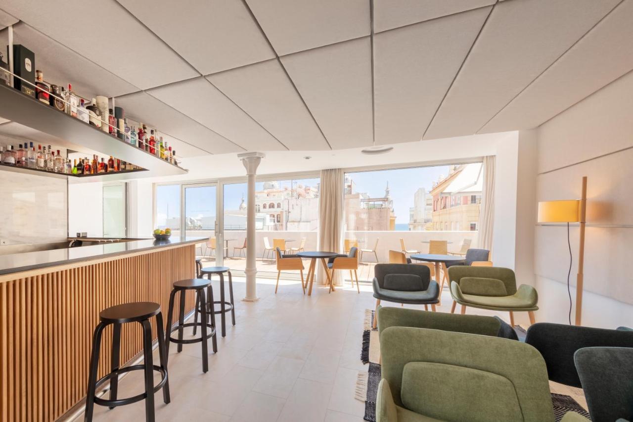 Eurostars Portico Alicante Bagian luar foto The Sky Bar