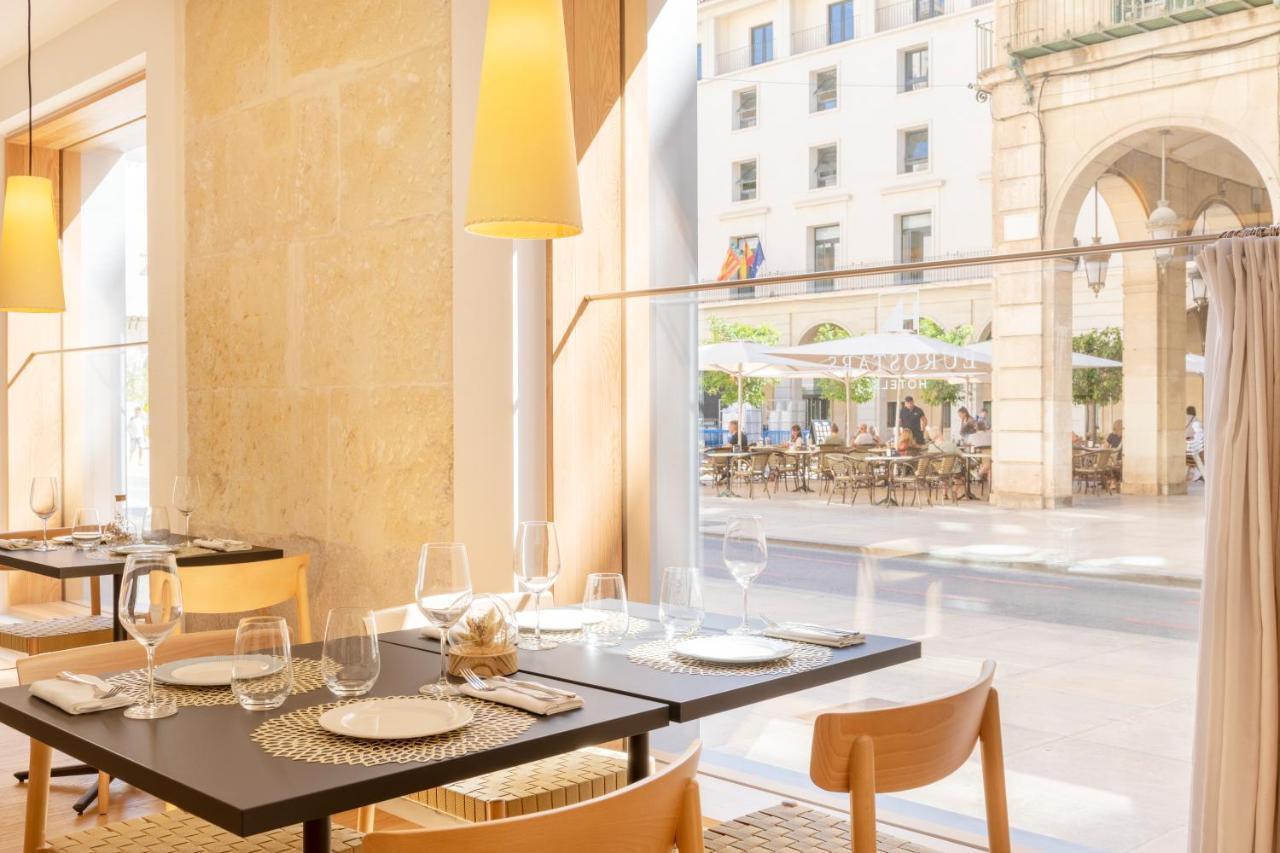 Eurostars Portico Alicante Bagian luar foto Restaurant interior